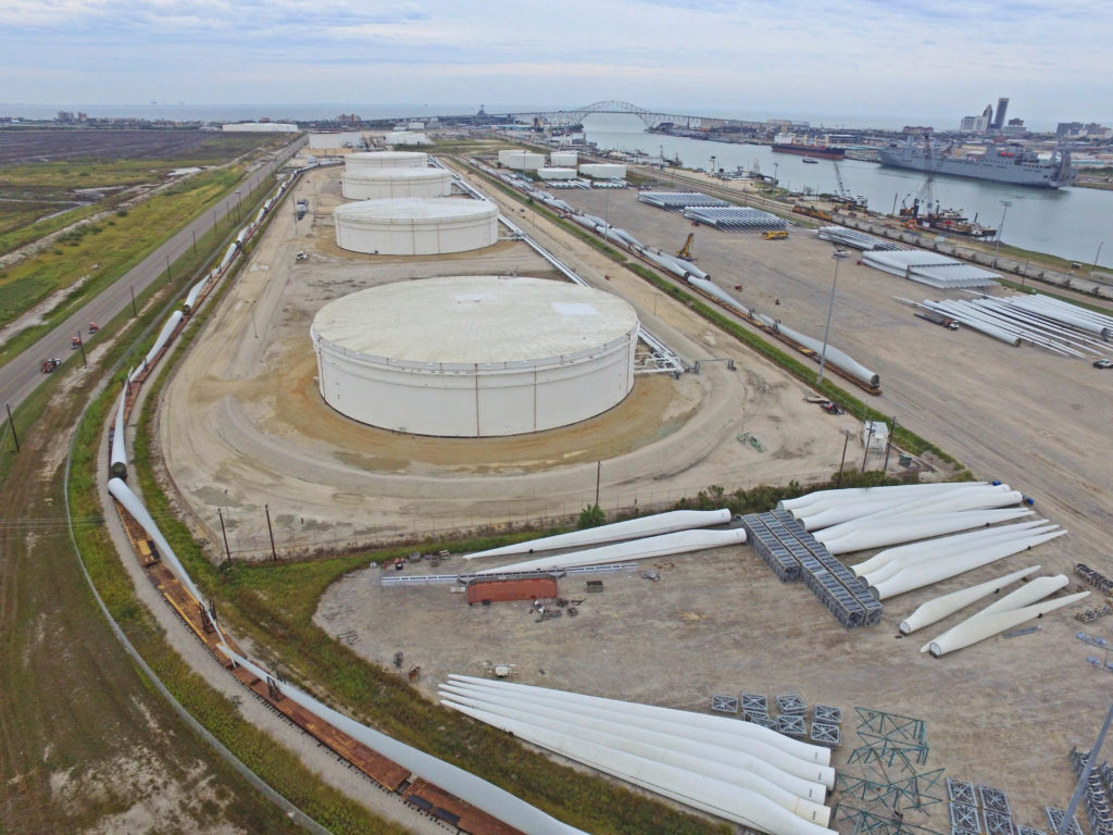 Wind Energy significantly disrupts high power prices in Texas « Port of